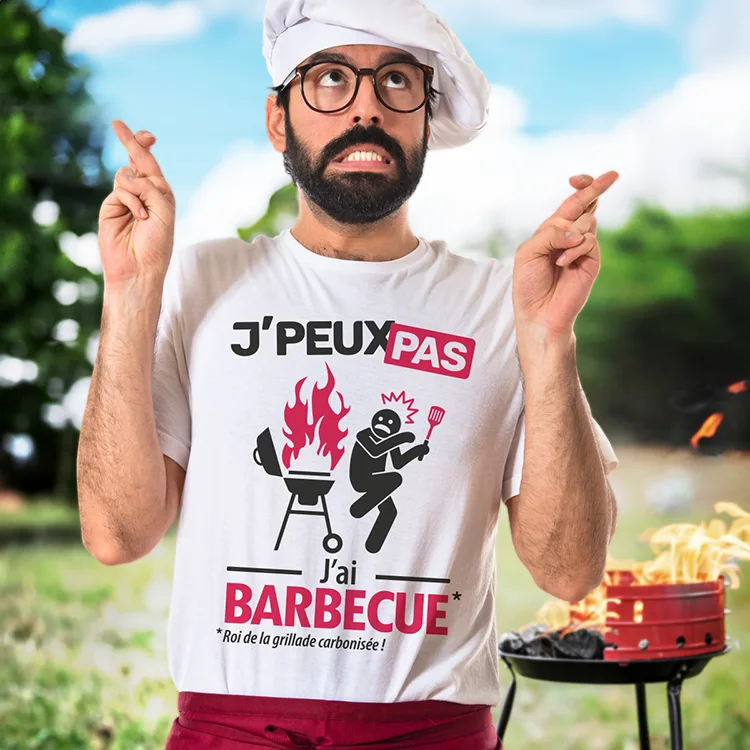 Mathieu, roi de la viande carbonisée en tshirt "j'ai barbecue"